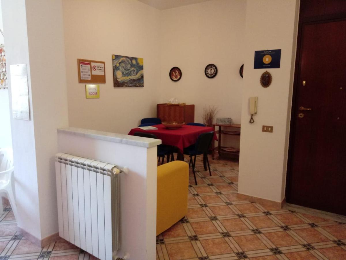 Casa Claudia Hotel Палермо Екстериор снимка