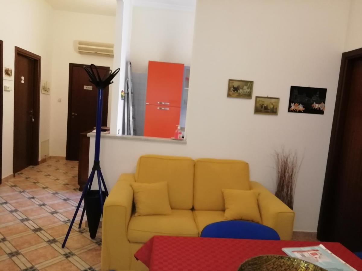 Casa Claudia Hotel Палермо Екстериор снимка
