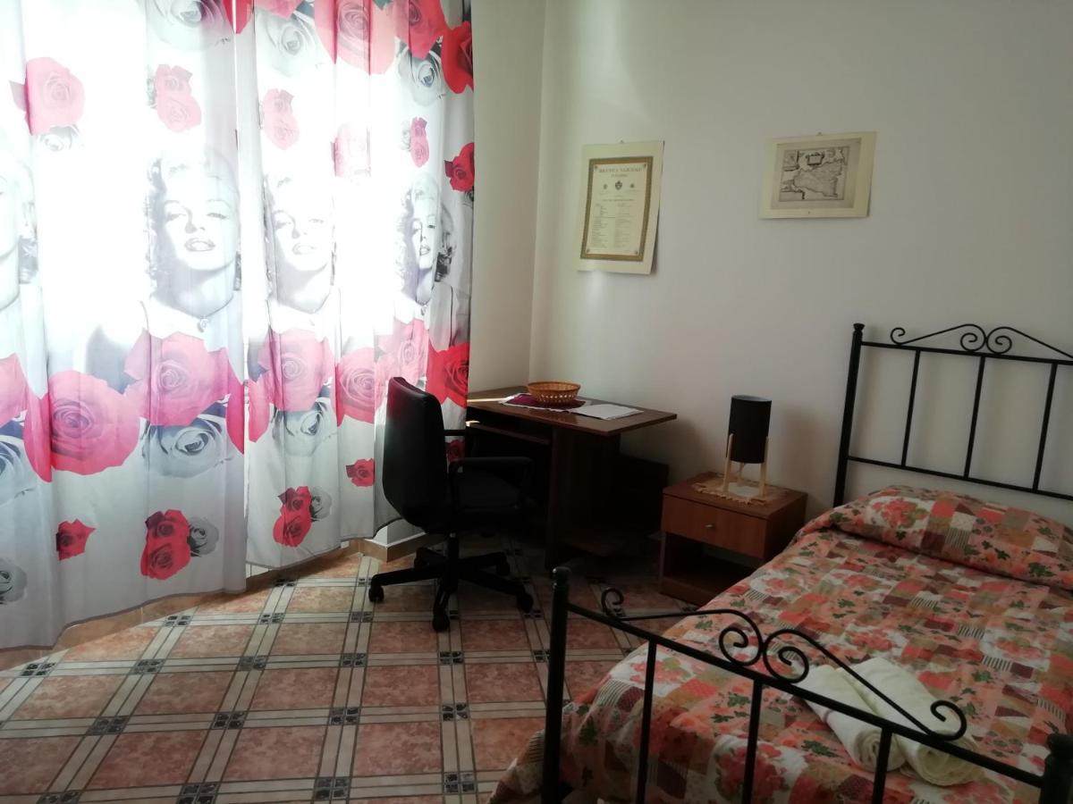 Casa Claudia Hotel Палермо Екстериор снимка