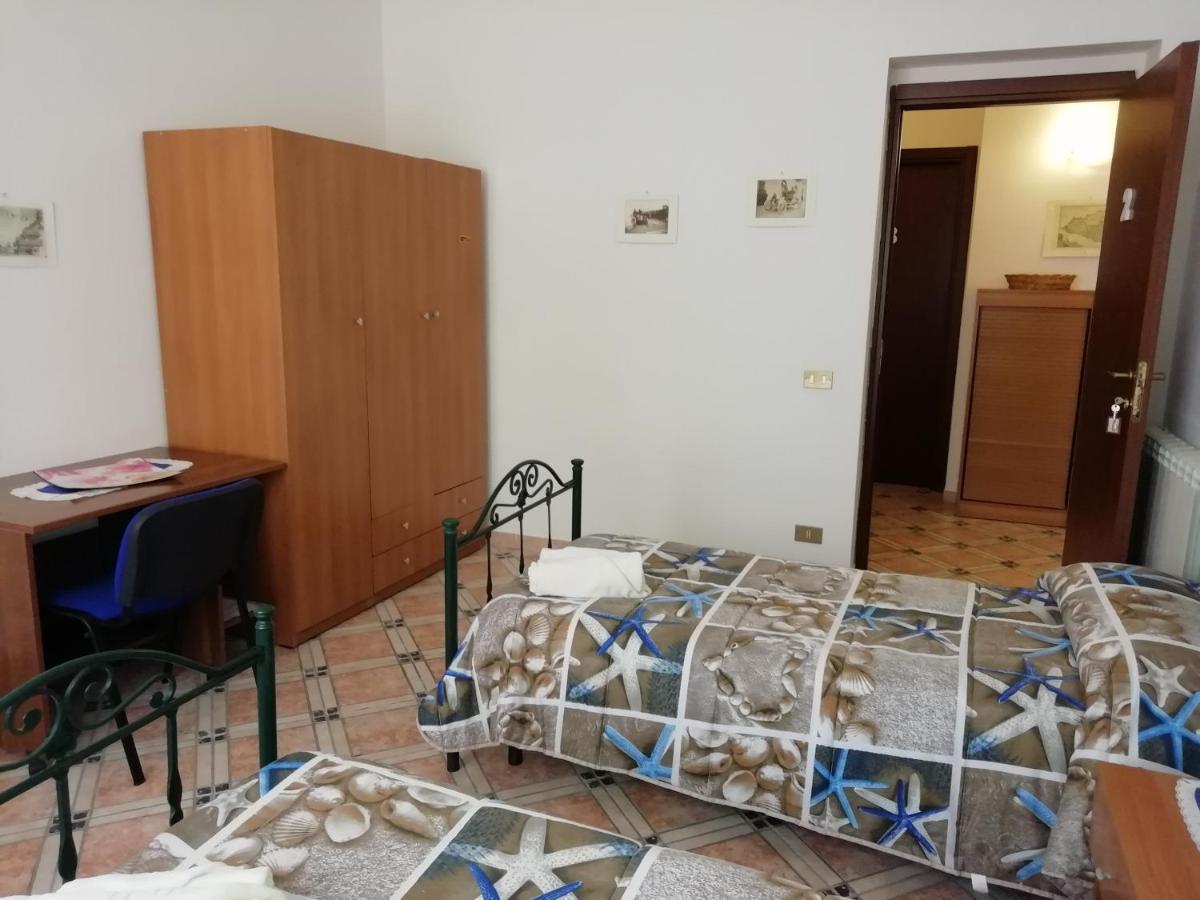 Casa Claudia Hotel Палермо Екстериор снимка