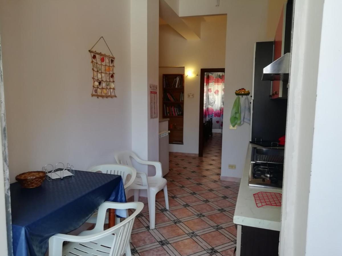Casa Claudia Hotel Палермо Екстериор снимка