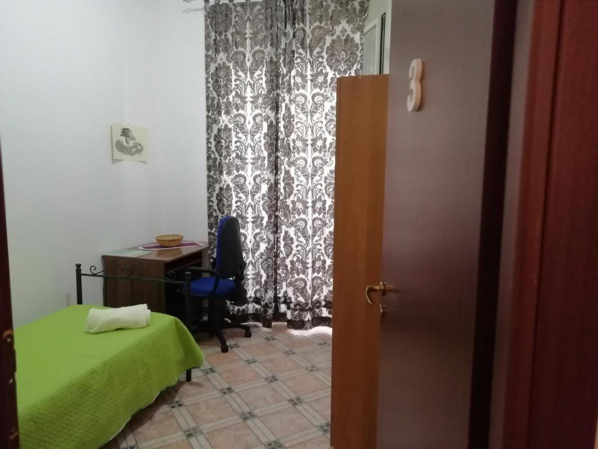 Casa Claudia Hotel Палермо Екстериор снимка