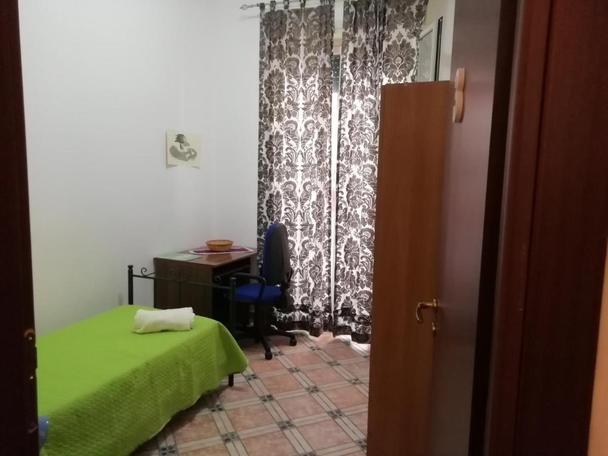 Casa Claudia Hotel Палермо Екстериор снимка