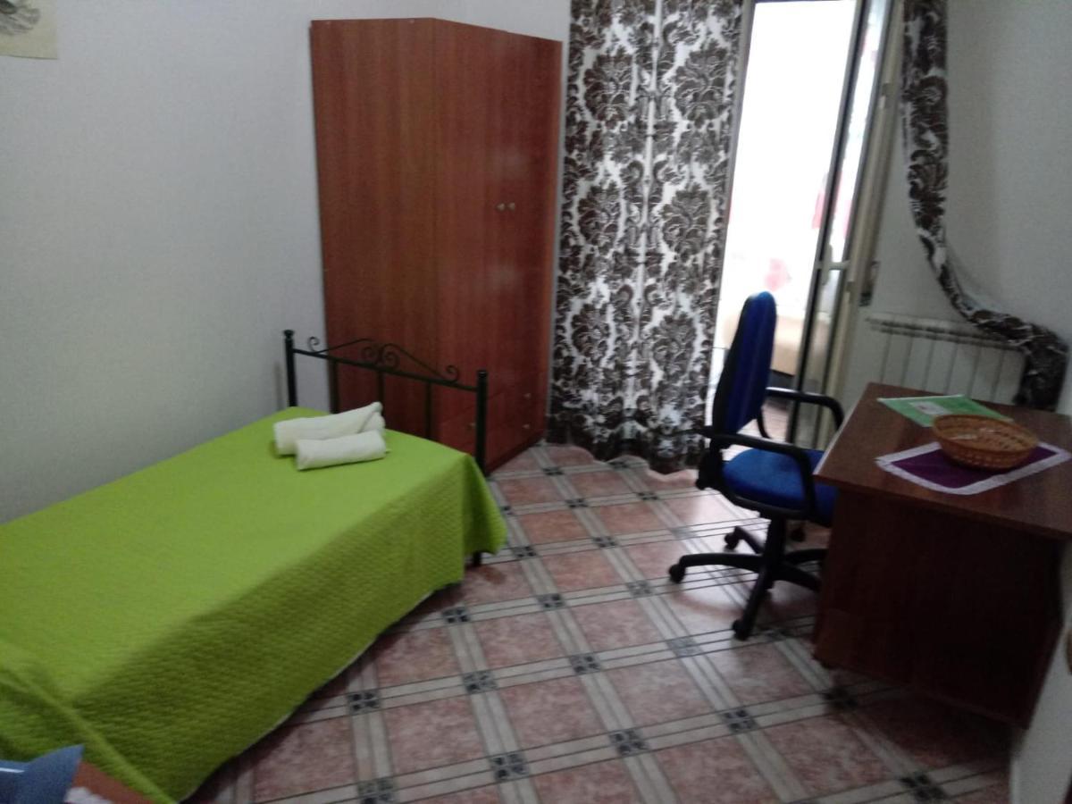 Casa Claudia Hotel Палермо Екстериор снимка