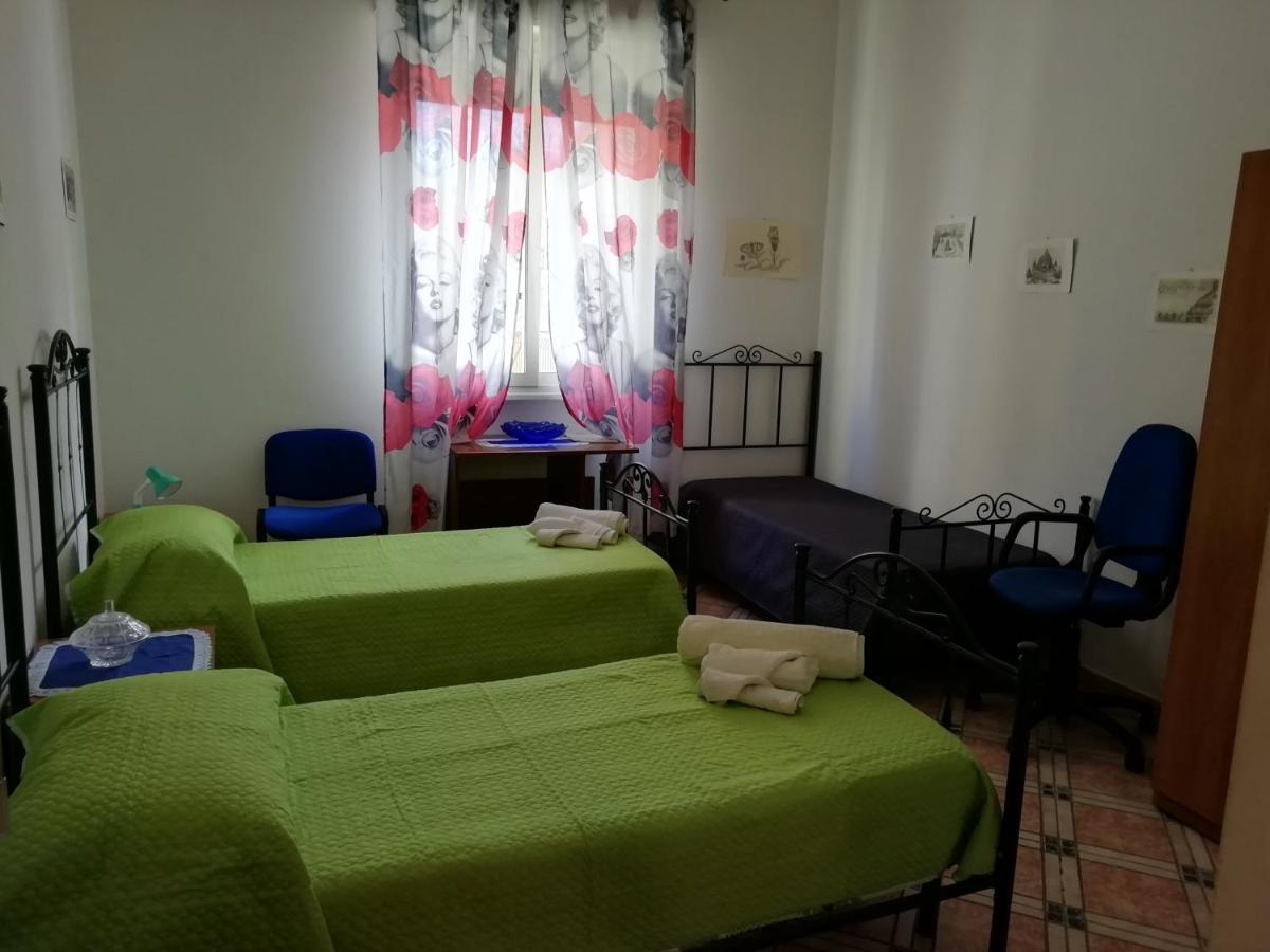Casa Claudia Hotel Палермо Екстериор снимка